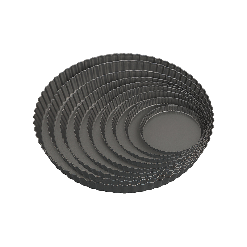 Navigating Size and Shape in Carbon Steel Tart Pans